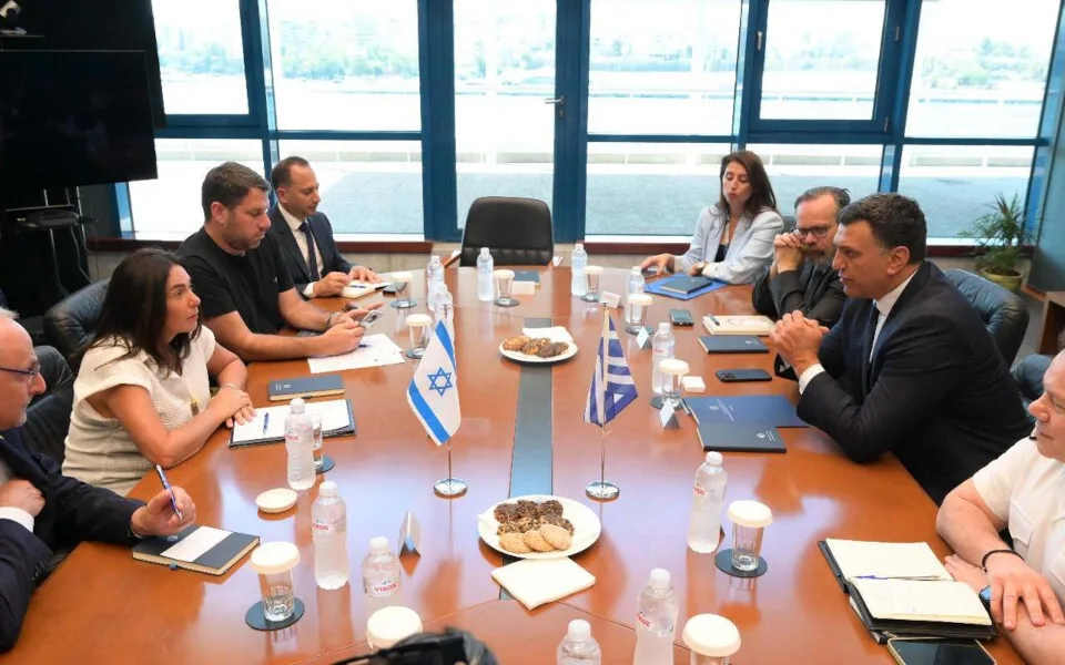 Ο Βασίλης Κικίλιας συναντήθηκε με την υπουργό Μεταφορών του Ισραήλ
