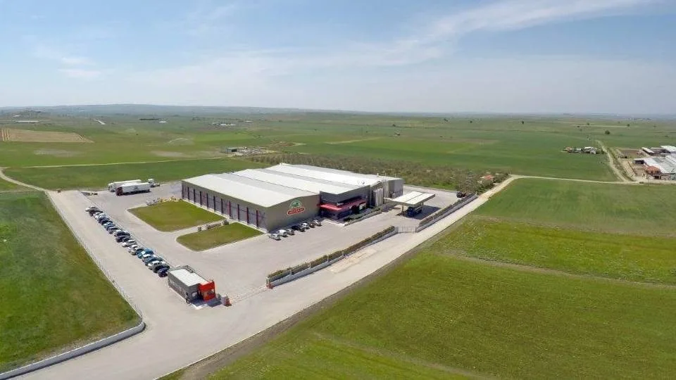 Για δεύτερη φορά ο οργανισμός TÜV HELLAS πιστοποίησε τη Φάρμα Κουκάκη