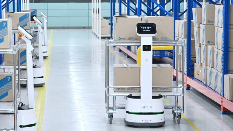 ​Ρομπότ αποκλειστικά για ξενοδοχεία σχεδιάζει η LG