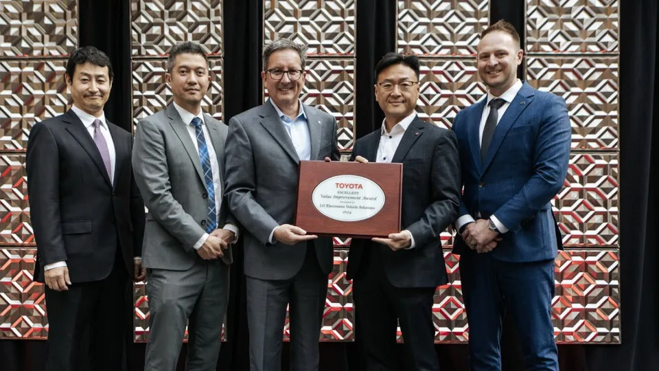 Με το βραβείο «Excellent Value Improvement» τίμησε η Toyota την LG για πρώτη φορά