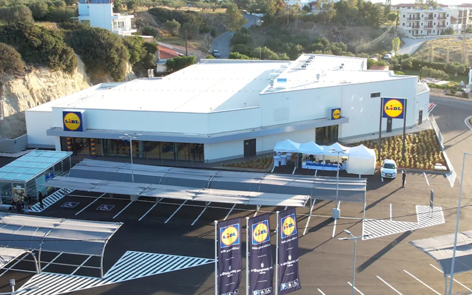 Αναβαθμισμένο και «πράσινο» το Lidl Χερσονήσου - Οι σημαντικότερες βελτιώσεις