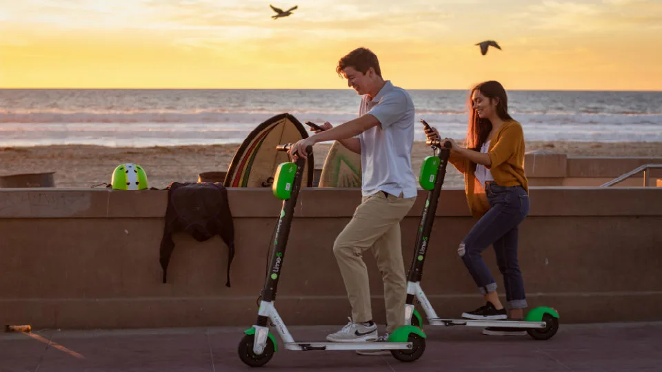 Lime: Ζώνες Υποχρεωτικής Στάθμευσης ηλεκτρικών πατινιών στο κέντρο της Αθήνας