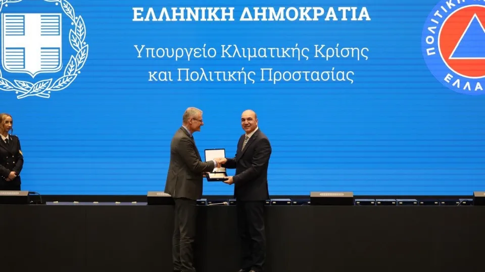 Ο πρόεδρος του ΚΕΕΕ, Ι. Μασούτης, βραβεύτηκε για τη συμβολή του στο έργο του Υπ. Κλιματικής Κρίσης