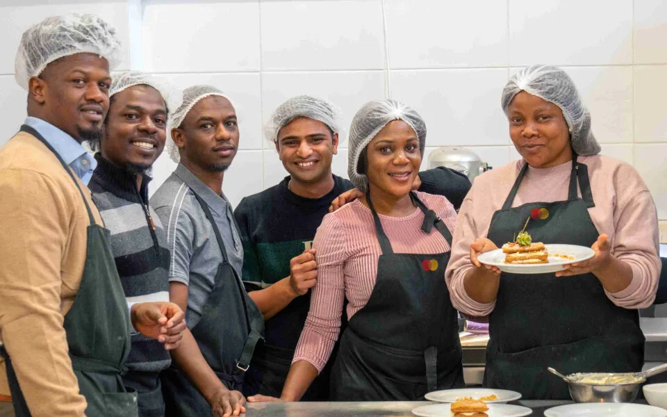 Mastercard ReStart: Πρωτοβουλία κοινωνικής και επαγγελματικής ένταξης στην εστίαση