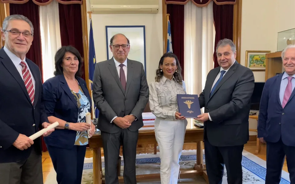 Ο Μεξικανός Πρέσβης σε επίσκεψη συνεργασίας στο Εμπορικό και Βιομηχανικό Επιμελητήριο Πειραιώς