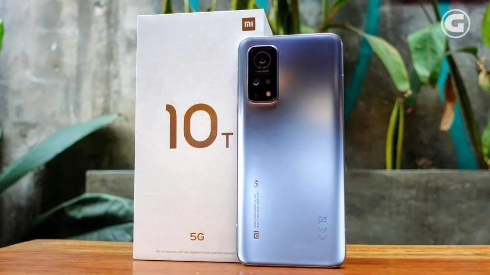 Λιθουανία: Μην αγοράζετε κινεζικά κινητά, πετάξτε αυτά που έχετε