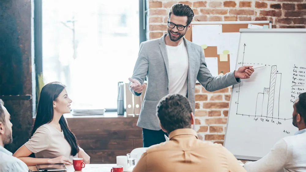 Τα 10 επαγγέλματα που ζητάνε κόσμο αλλά δε βρίσκουν