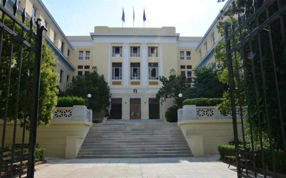 Με απόφαση Ζαχαράκη θα διατεθούν 500.000 ευρώ για εργασίες εκσυγχρονισμού των κτηρίων του ΟΠΑ