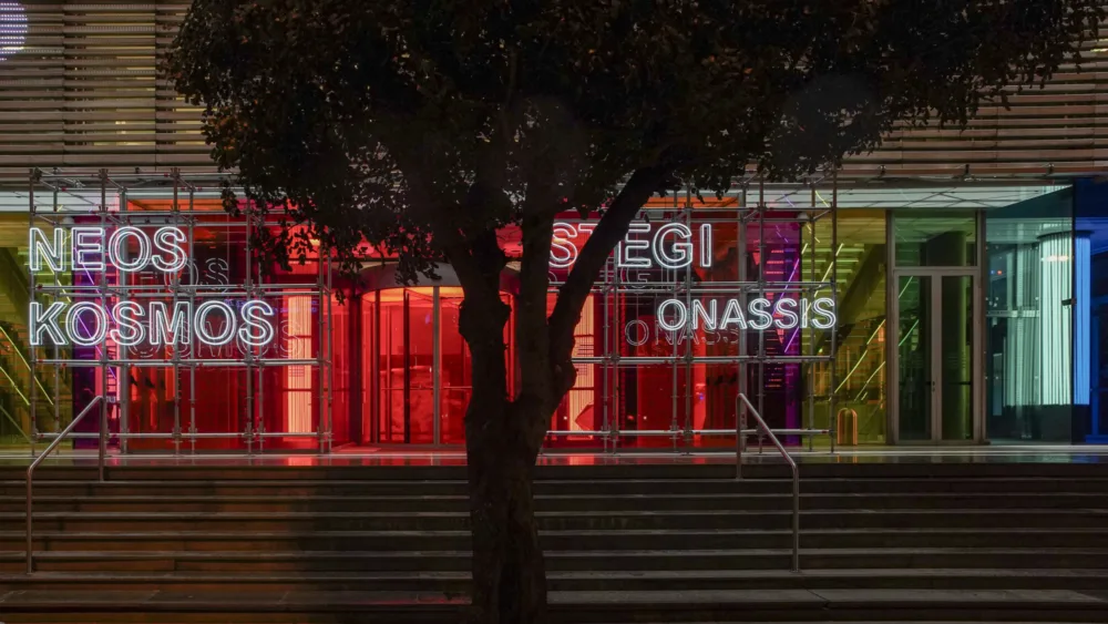 Η Στέγη ταξιδεύει το καλοκαίρι και επιστρέφει τον Σεπτέμβριο