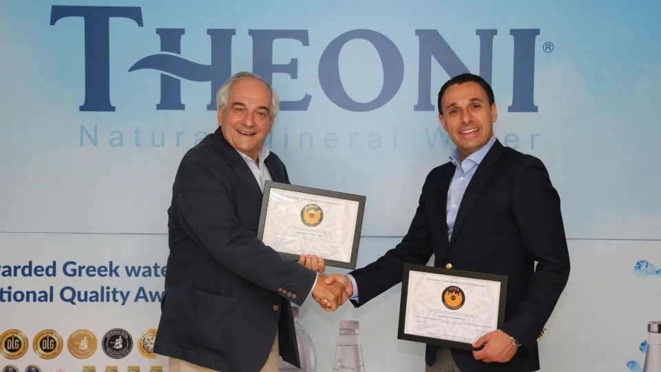 Θεώνη: Δύο νέες διεθνείς διακρίσεις Avra Paris Gourmet