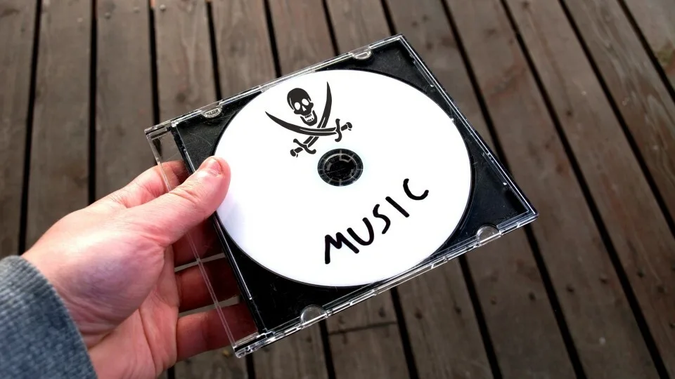 Περιορισμός της πειρατείας: Πρόστιμα έως 5.000 ευρώ για παράνομη πρόσβαση σε οπτικοακουστικά έργα