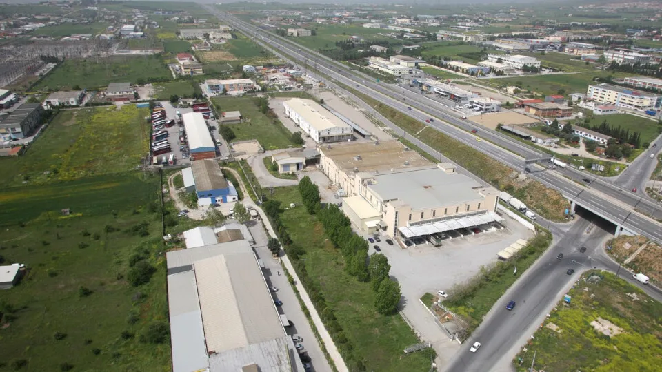 Συμφωνία Premia - Leroy Merlin για κέντρο αποθήκευσης τύπου Dark Store στη Θεσσαλονίκη