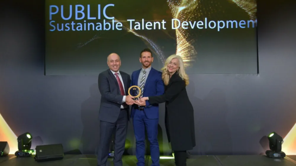 4 νέα Βραβεία στον τομέα της Διοίκησης Ανθρώπινου Δυναμικού για τα Public