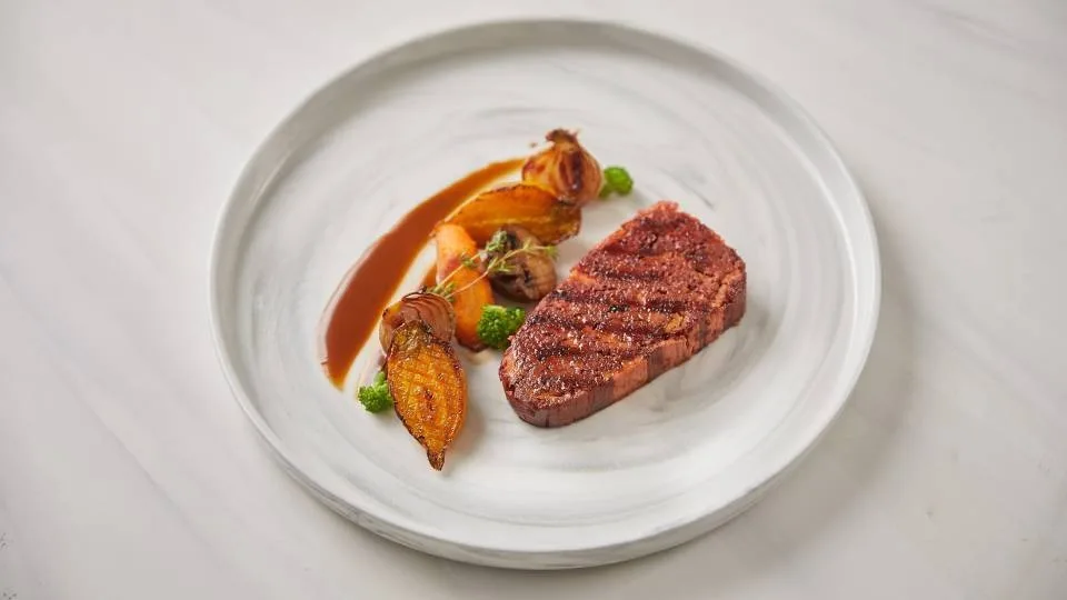 Ισραηλινή startup φτιάχνει μπριζόλες μέσω τρισδιάστατης εκτύπωσης