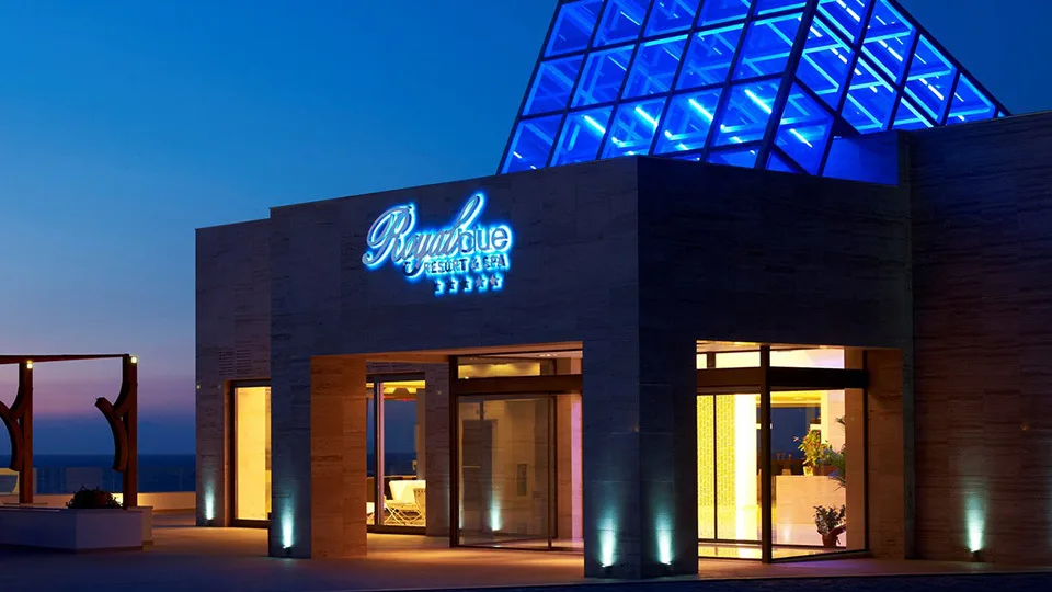 To SENSIMAR Royal Blue Resort & Spa βραβεύτηκε από την TUI για την ποιότητα των υπηρεσιών του