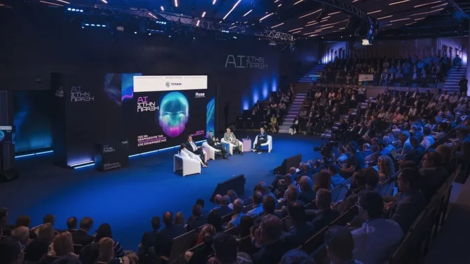 ΣΕΒ: Μόλις 1 στις 4 επιχειρήσεις έχουν κάποια επαφή με ΑΙ - Τα οφέλη και οι φόβοι