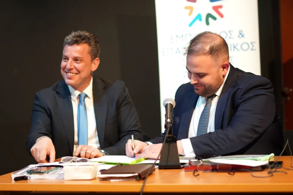 Μνημόνιο Συνεργασίας μεταξύ του ΣΕΒΑ και του Εμπορικού Συνδέσμου Διονύσου
