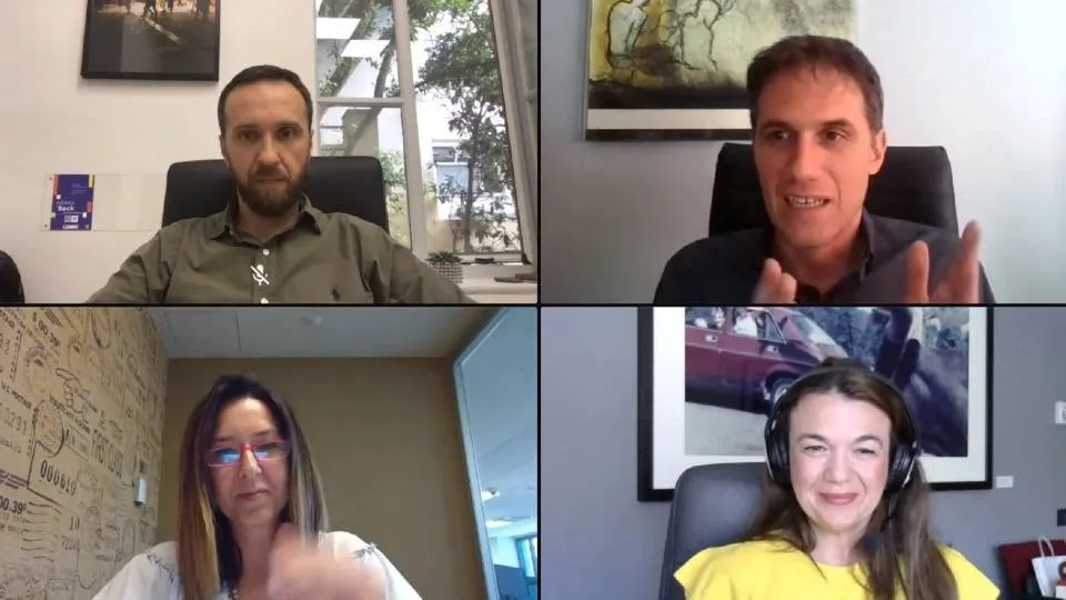 «Αναγκαία συνθήκη» η ψηφιακή εκπαίδευση και η ανάπτυξη των ψηφιακών δεξιοτήτων