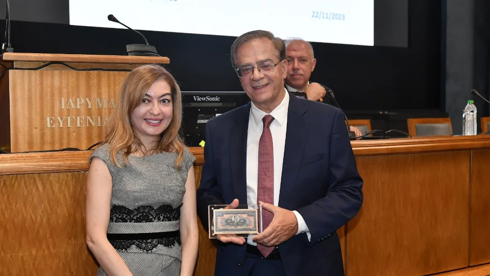 ΠΑΠΕΙ: Βράβευση των αρίστων του Τμήματος Χρηματοοικονομικής και Τραπεζικής Διοικητικής