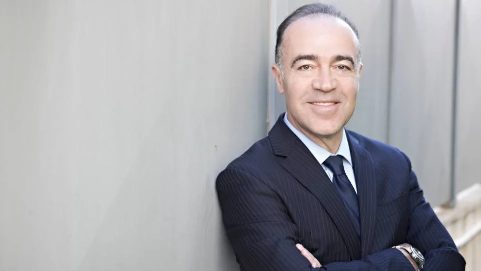 Advent Technologies: Από τα ελληνικά ακαδημαϊκά εργαστήρια στο Χρηματιστήριο της Νέας Υόρκης