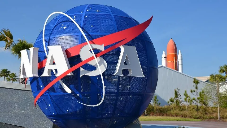 Εμπορικοί διαστημικοί σταθμοί στη θέση του International Space Station