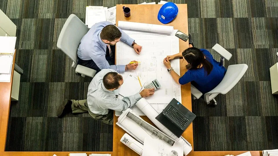 Οι τράπεζες έχουν εξυγιανθεί κεφαλαιακά, αλλά χρειάζεται ο εναρμονισμός στην εξυπηρέτηση του πελάτη