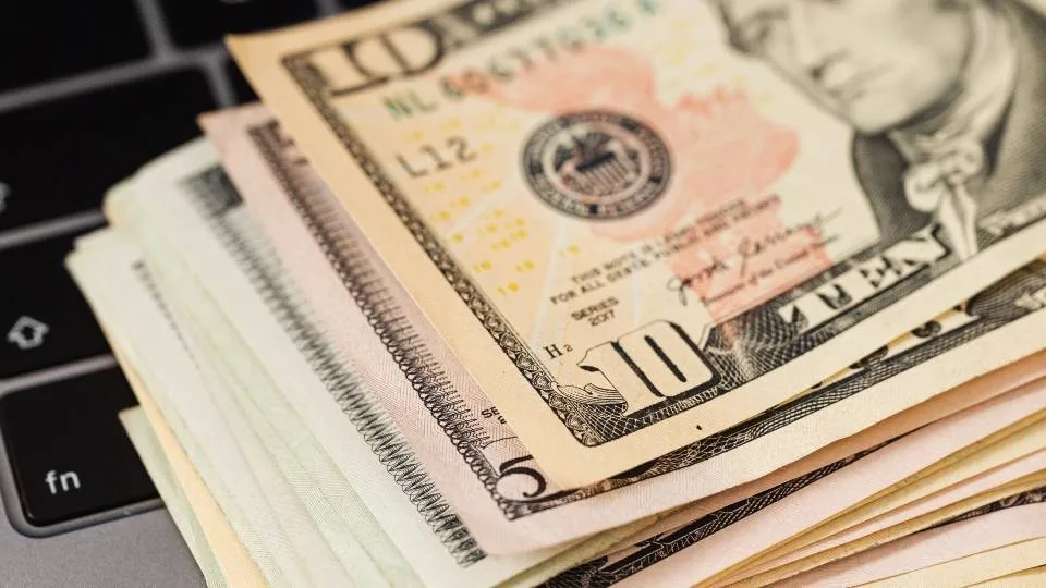 Η επιταγή του πολέμου για τους (αντ)ασφαλιστές ξεπερνά τα 20 δισ. δολάρια