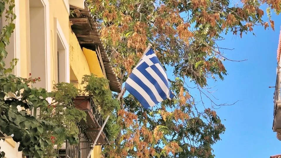 Ψηφίζονται νέα μέτρα φορολογικής ελάφρυνσης και διευκόλυνσης νοικοκυριών και επιχειρήσεων