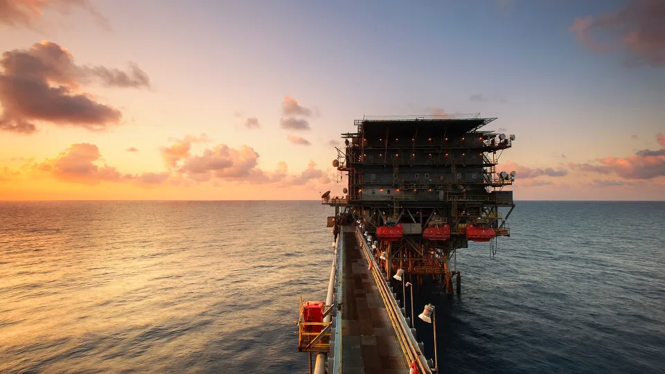 Ισραήλ - Ιράν: Νευρικότητα στις αγορές, άλμα το πετρέλαιο, ανήσυχοι οι επενδυτές για περαιτέρω ανάφλεξη