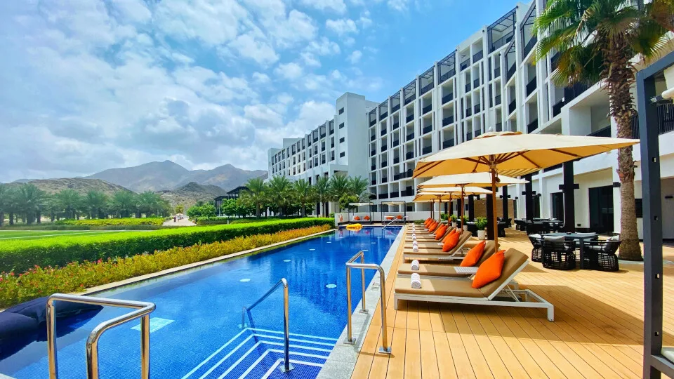 Δύσκολο σταυρόλεξο ο τουρισμός το 2023, τι ψάχνουν επενδυτές και τουρίστες