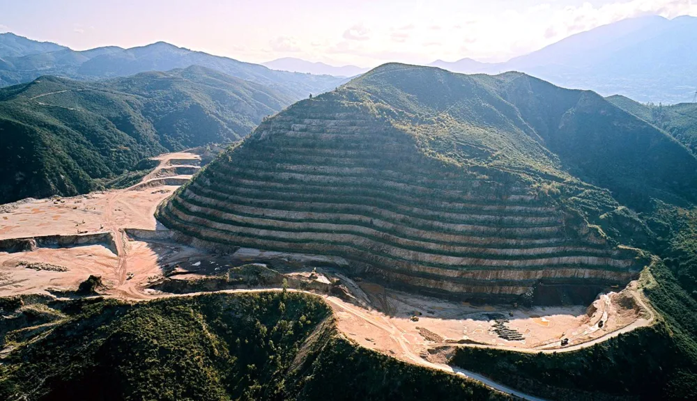 Εξορυκτικός κλάδος: 4 γνώριμα «αγκάθια», το ενεργειακό κόστος και οι προοπτικές