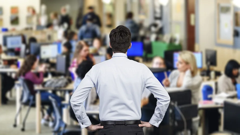 «Κανένας δεν γεννιέται επιχειρηματίας και μη περιμένετε να γίνετε αν δεν…»