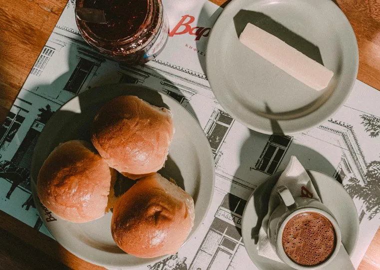 Οι αλμυρές λιχουδιές των αθηναϊκών ζαχαροπλαστείων