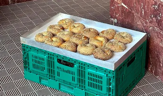 Red Jane: ‘Ενας “speakeasy” φούρνος στα Χανιά που δεν καταφέρνει να περάσει απαρατήρητος