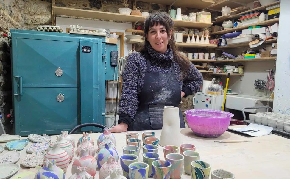 Η συνάντηση του χθες και το σήμερα στα Καλάβρυτα φτιάχνεται με πηλό