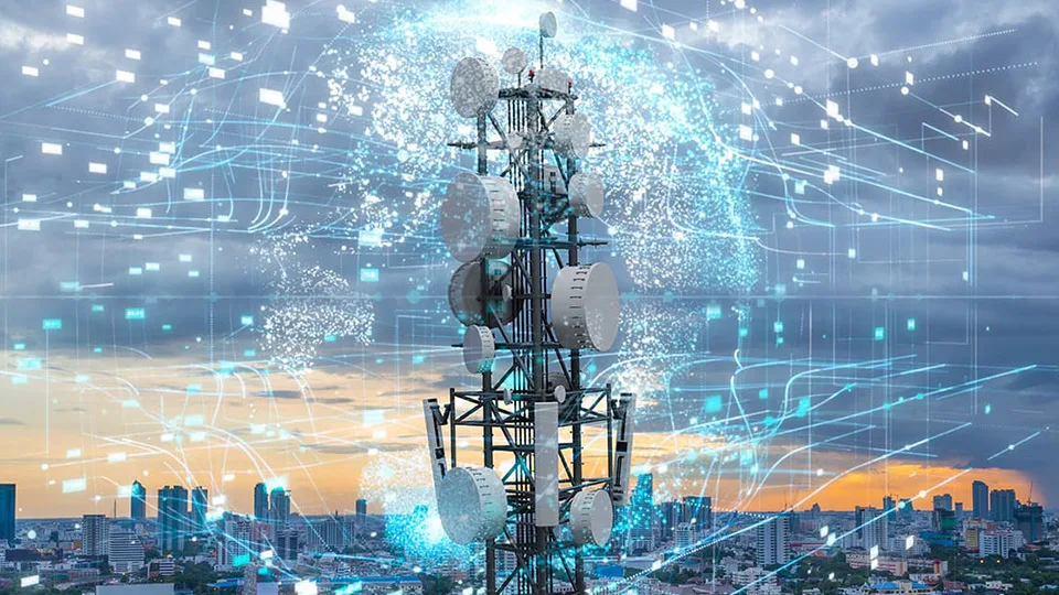 Τηλεπικοινωνίες: Η στελέχωση με ταλέντα, οι πιέσεις στους καταναλωτές... και ο ρόλος του GenAI