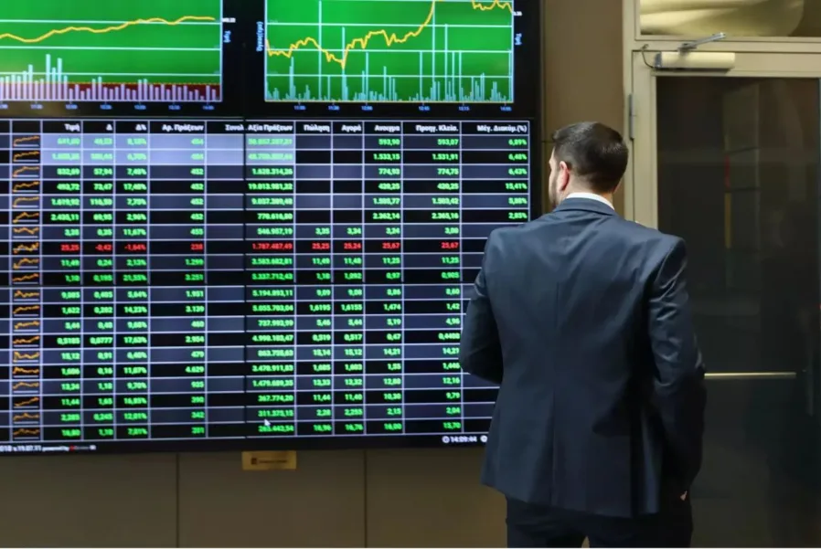 Οι δύο ταχύτητες της επιχειρηματικότητας στην Ελλάδα και ο «καθρέπτης» του ελληνικού χρηματιστηρίου