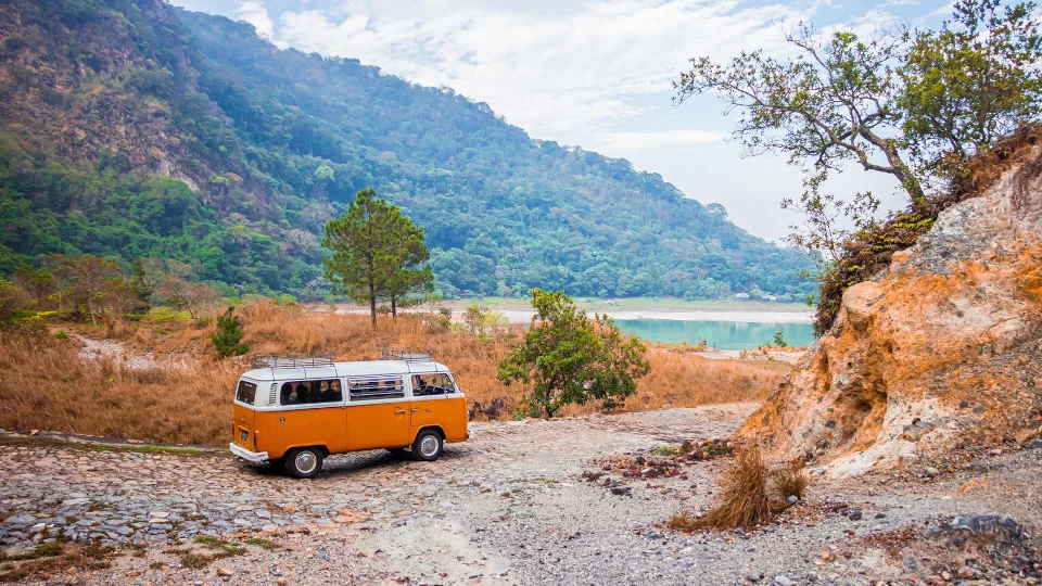Ώρα του θερινού τουρισμού: Ενισχυμένη η ζήτηση, αυξάνονται οι διεθνείς πτήσεις προς Ελλάδα