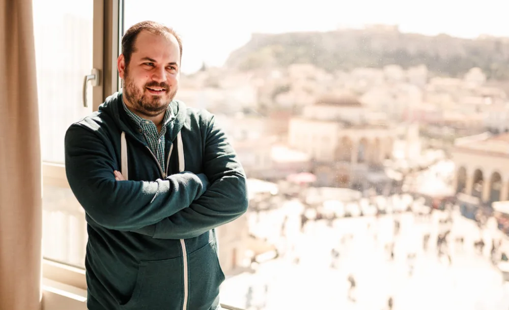 Ο Νικολά Ραδίσης λύνει όλες μας τις απορίες για τα φετινά Greek Beer Awards