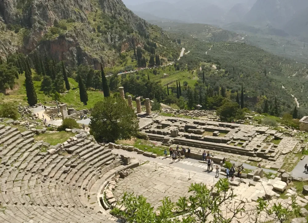Ο Πολιτισμός ως Αντίστιξη στην πασαρέλα της Οικονομίας