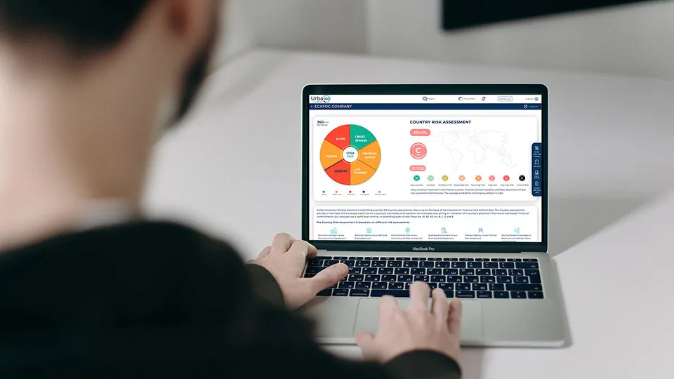 Επιχειρηματική Πληροφόρηση και Ασφάλιση: Δύο πυλώνες προστασίας για τις ΜμΕ