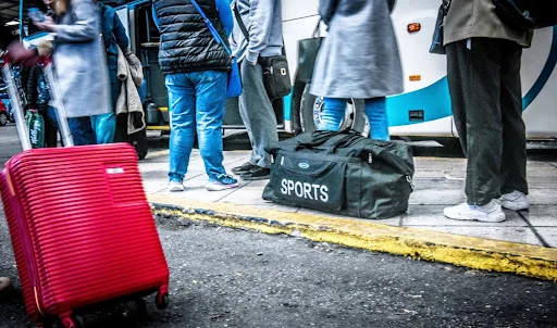 Ταξίδια - διακοπές: Απάτες, κλοπές και άλλες «αναποδιές» - τι φοβούνται οι Έλληνες