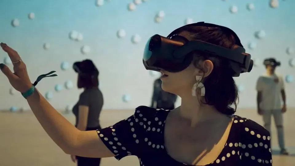 Επιβιβαζόμαστε στο σύγχρονο τεχνολογικά “πλοίο” για τον κόσμο του Dali