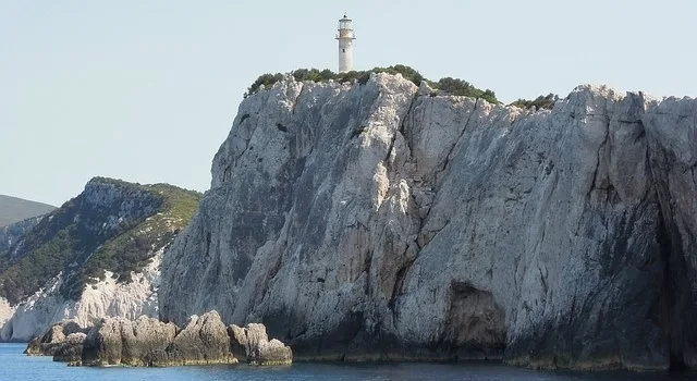 Δωρεάν συμβουλευτική υποστήριξη σε μικρομεσαίες εμπορικές επιχειρήσεις στη Λευκάδα