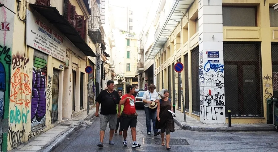 Ιχνηλατώντας αόρατες διαδρομές με το Περιοδικό "Σχεδία"