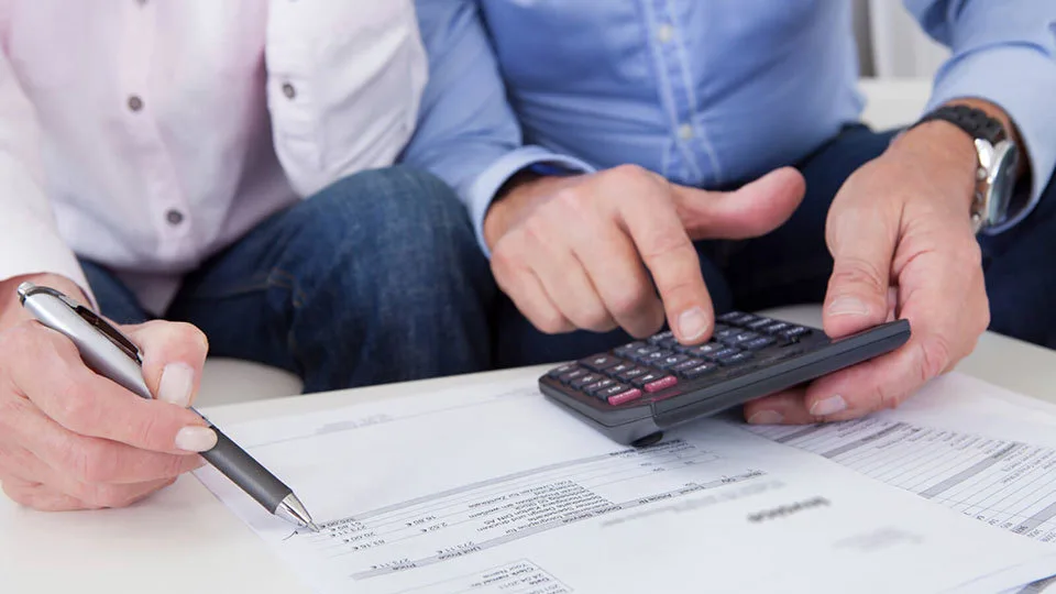 Έχετε επιχείρηση με οφειλές σε Τράπεζες, Δημόσιο και Προμηθευτές;