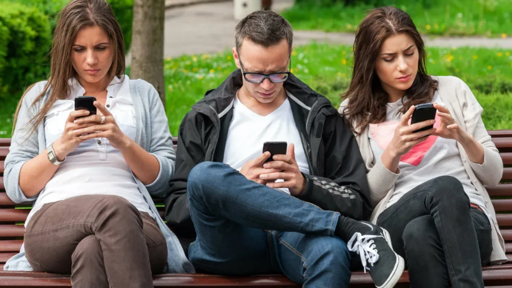 Το smartphone είναι η πιο δημοφιλής συσκευή για τις διαδικτυακές αγορές