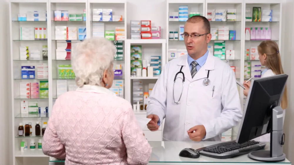 ICAP: Περαιτέρω υποχώρηση για τη λιανική αγορά φαρμάκων
