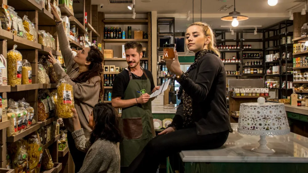 Η Yoleni’s ταξιδεύει εκατοντάδες ελληνικά προϊόντα στην Αμερική