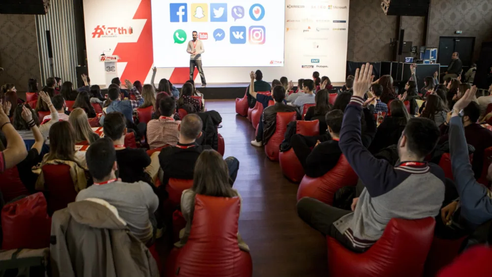 Το Youth Empowered διευρύνεται  προσφέροντας νέες δεξιότητες και περισσότερες ευκαιρίες απασχόλησης